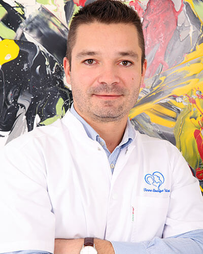 dr_andrei_oncescu_medic_specialist_obstetrica_ginecologie_medicina_materno_fetala_femme_boutique_medical