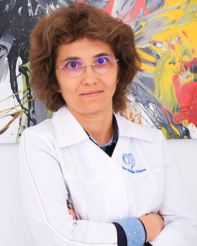 dr_daniela_maria_voicu_medic_primar_hematologie_clinica_femme_boutique_medical